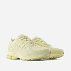 New B 1906U Butter Yellow