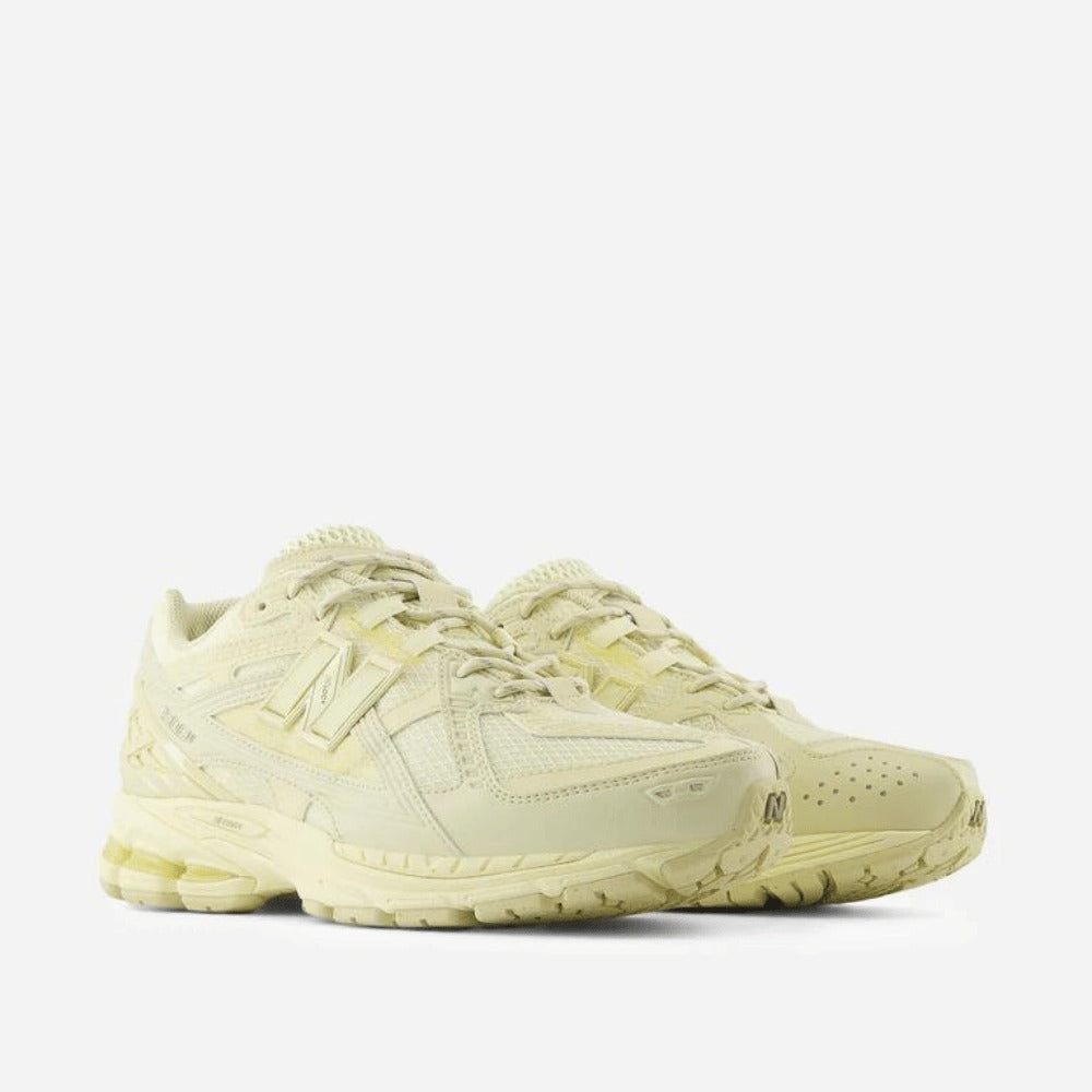 New B 1906U Butter Yellow