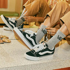Vns Knu Skool Black White