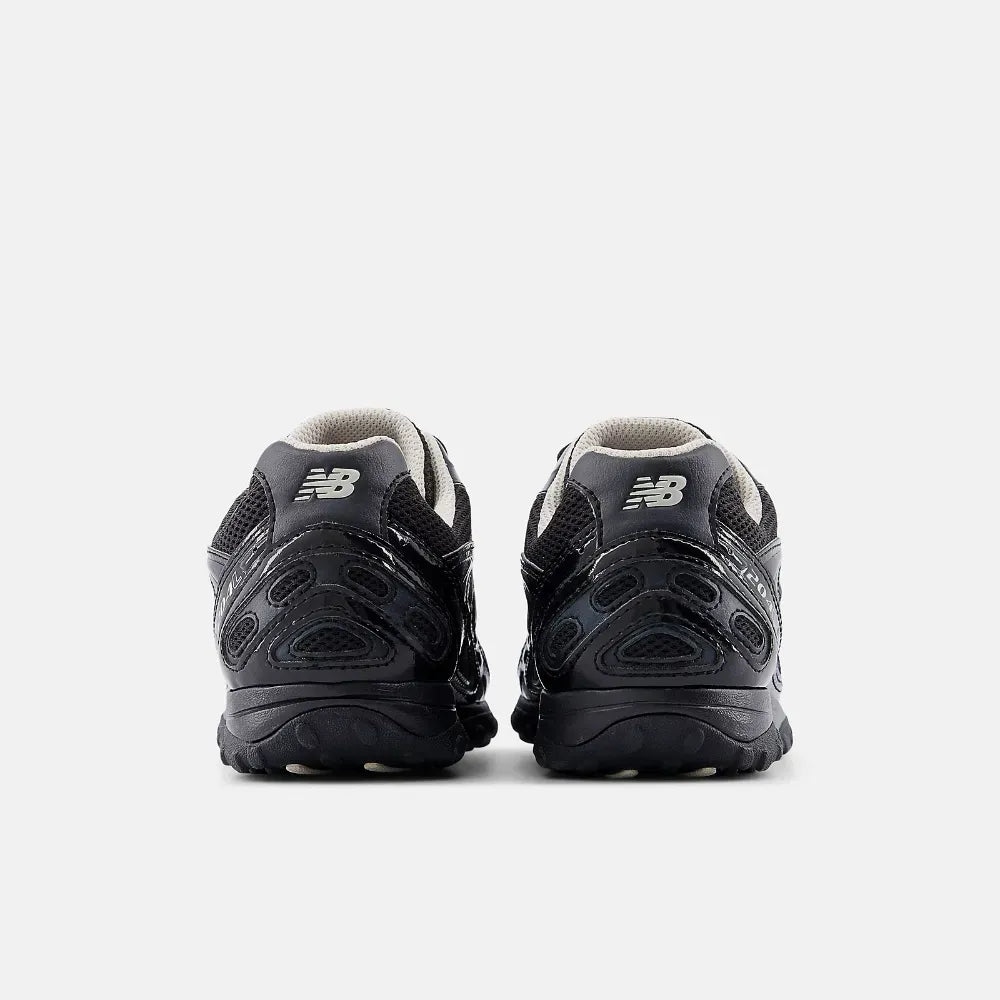 New B 204L Black Timberwolf