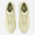 New B 1906U Butter Yellow
