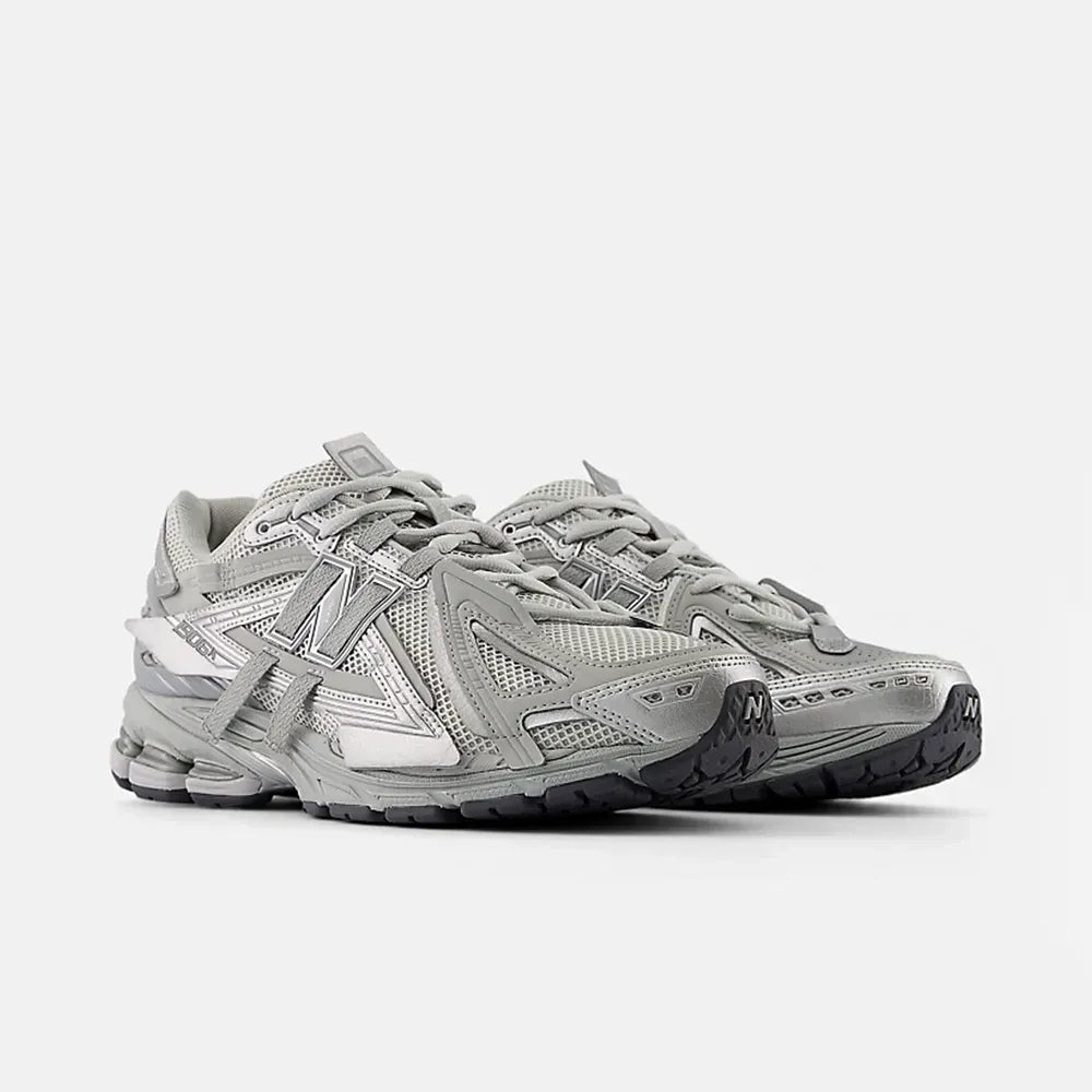 New B 1906A Concrete Silver Metallic