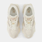 New B 9060 Bisque Sea Salt