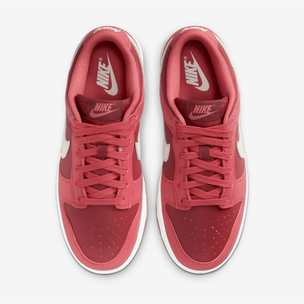 Sneaker Dunk Low Desert Berry