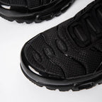 Nk Air Max Plus Triple Black