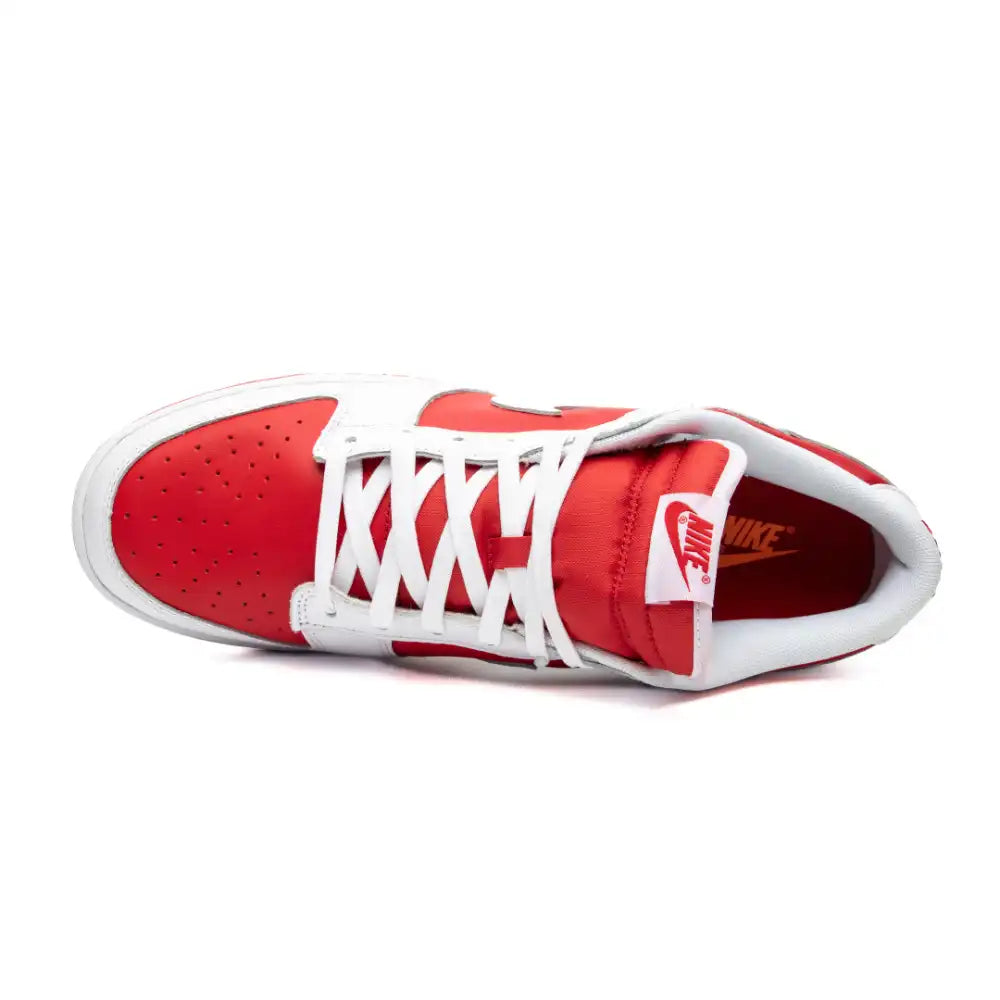 Sneaker Nk Dunk Low Championship Red