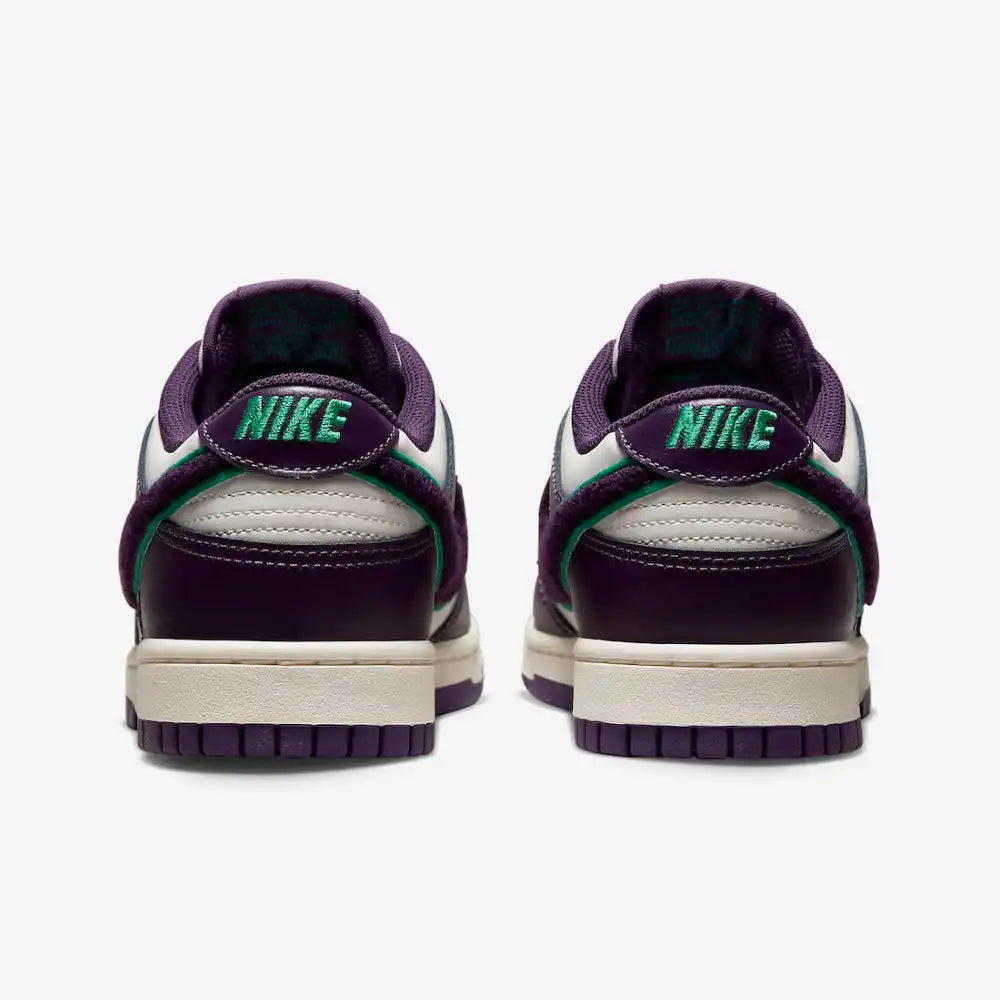Sneaker Nk Dunk Low Chenille Swoosh Sail Grand Purple