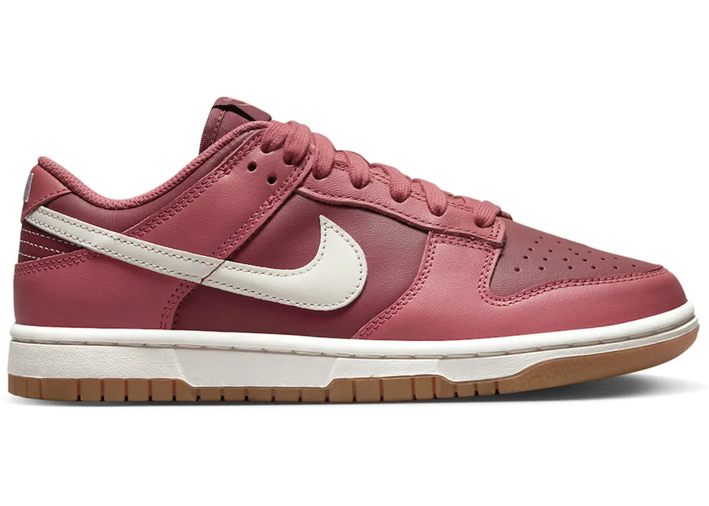 Sneaker Dunk Low Desert Berry