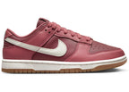 Sneaker Dunk Low Desert Berry
