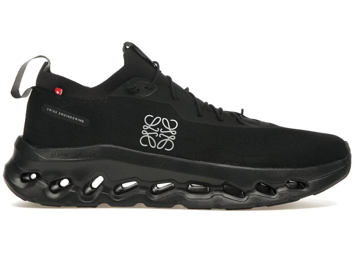 LOEWE x On Run Cloudtilt All Black